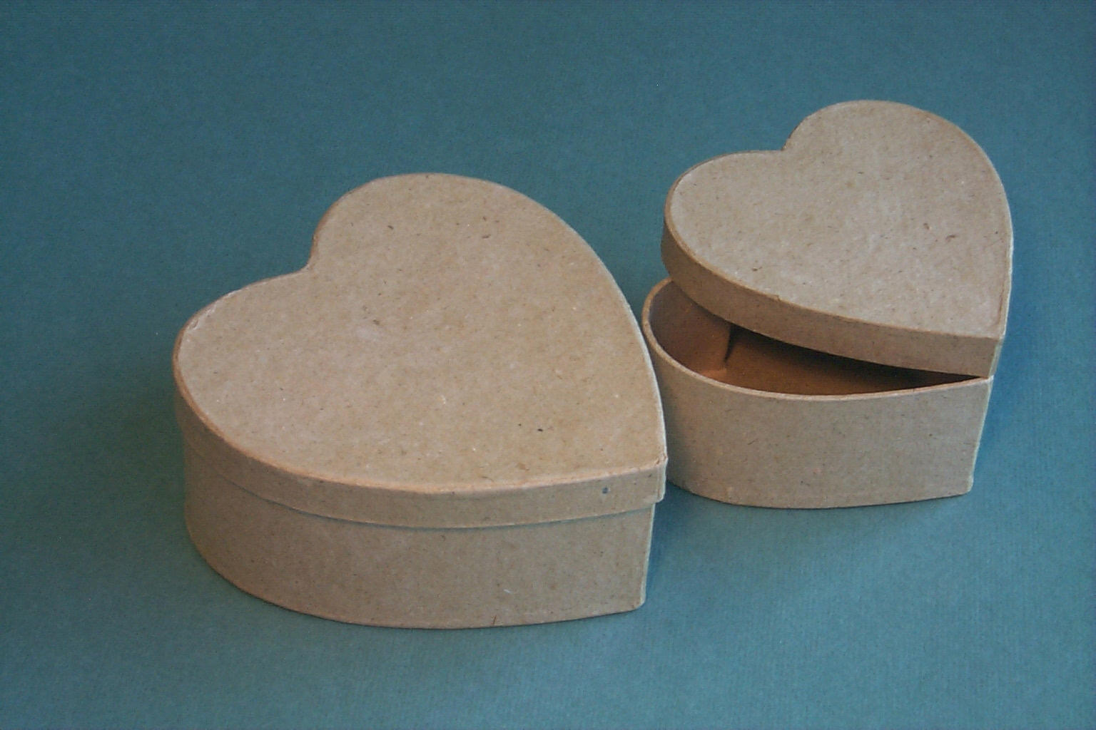 General Craft Supplies PAPER MACHE BOX Heart 3" MultiCrafts